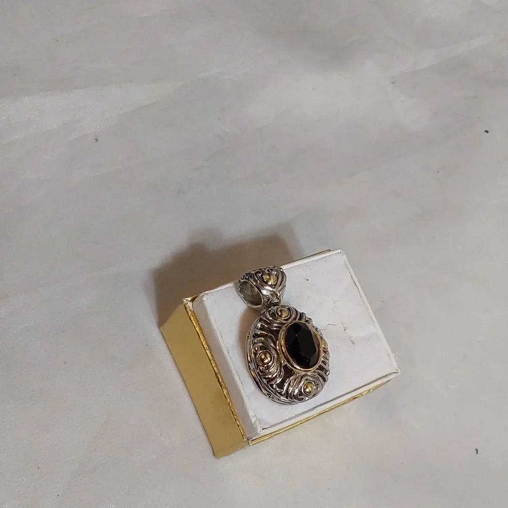 Vintage GOLD, SILVER, GOLD & BLACK ONYX